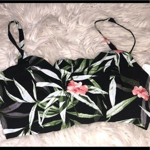 Floral cropped top